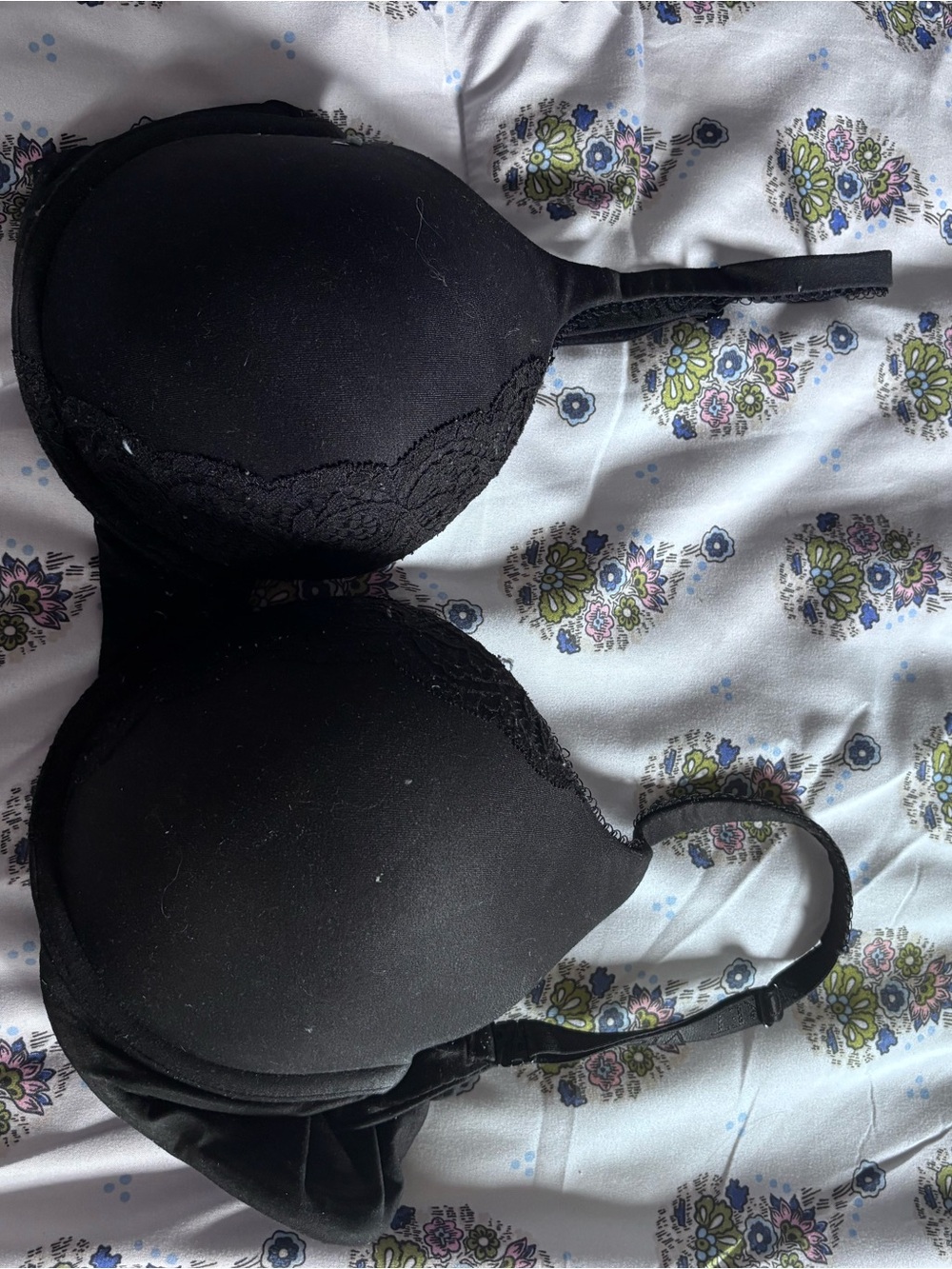 Victoria's Secret Black Padded Lace Trim Bra